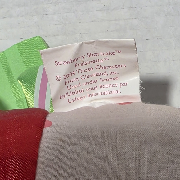 Rare Vintage 2004 Strawberry Shortcake Backpack Head Plush Zip Up Pouch Pink - Picture 6 of 9